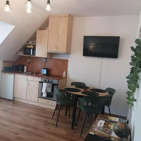 Apartment Orsika Hilltop Eger