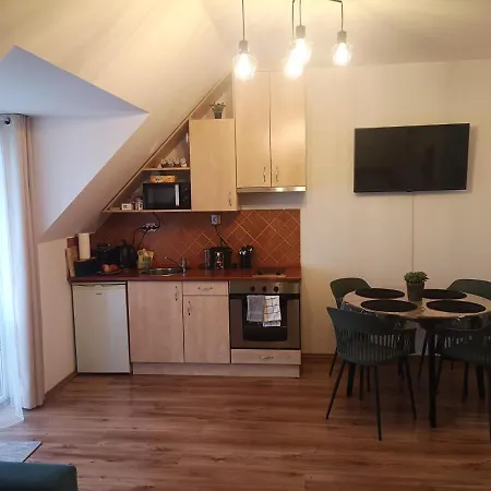 Apartment Orsika Hilltop Eger