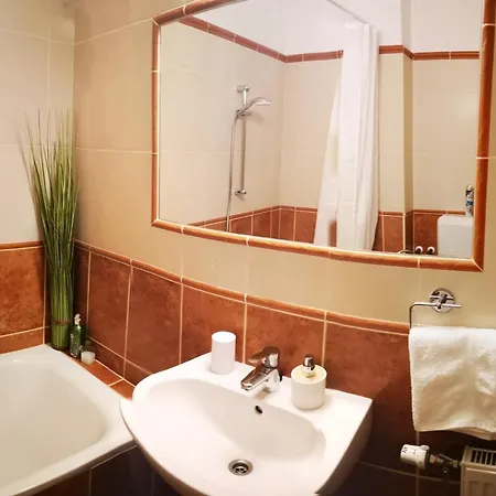 Orsika Hilltop Apartment Eger