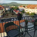 Orsika Hilltop Appartamento
